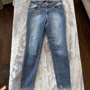 1822 Denim Adrianna Skinny Jeans Blue Wash Women’s Size 10